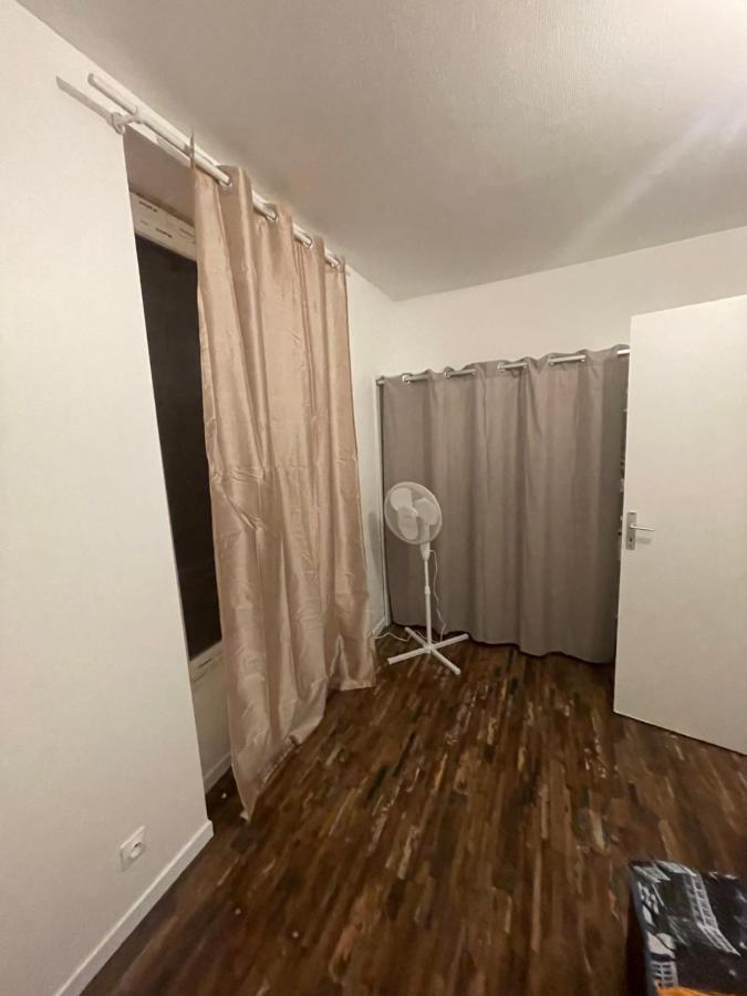 Logement Lagny Sur Marne Disneyland Paris Apartment ภายนอก รูปภาพ